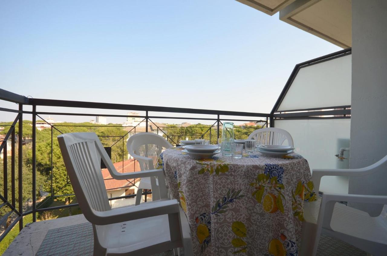 Residenza Alisei Lignano Sabbiadoro Exterior foto